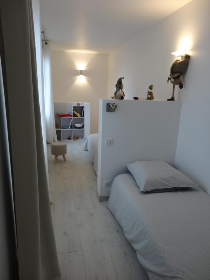 Les Petites Tuileries Bed & Breakfast Bray-sur-Seine Exterior photo
